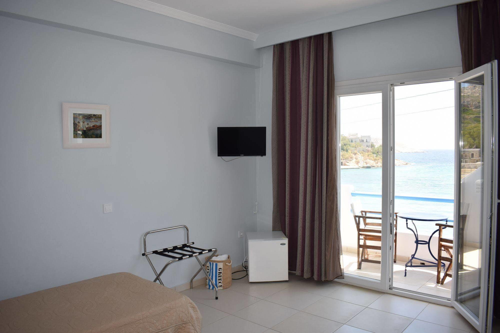Hotel Vari Beach Hotel