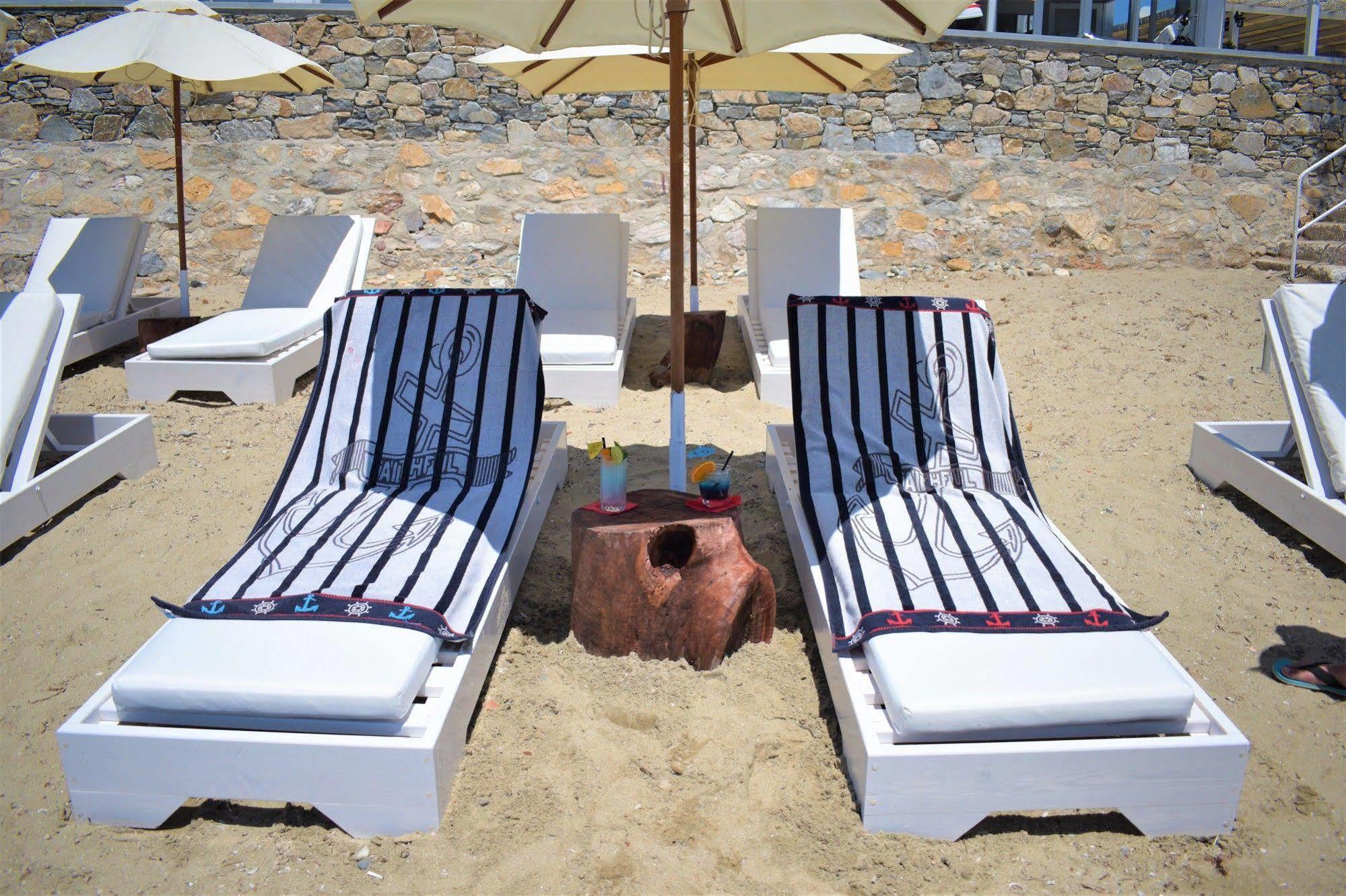 Hotel Vari Beach Hotel 2*