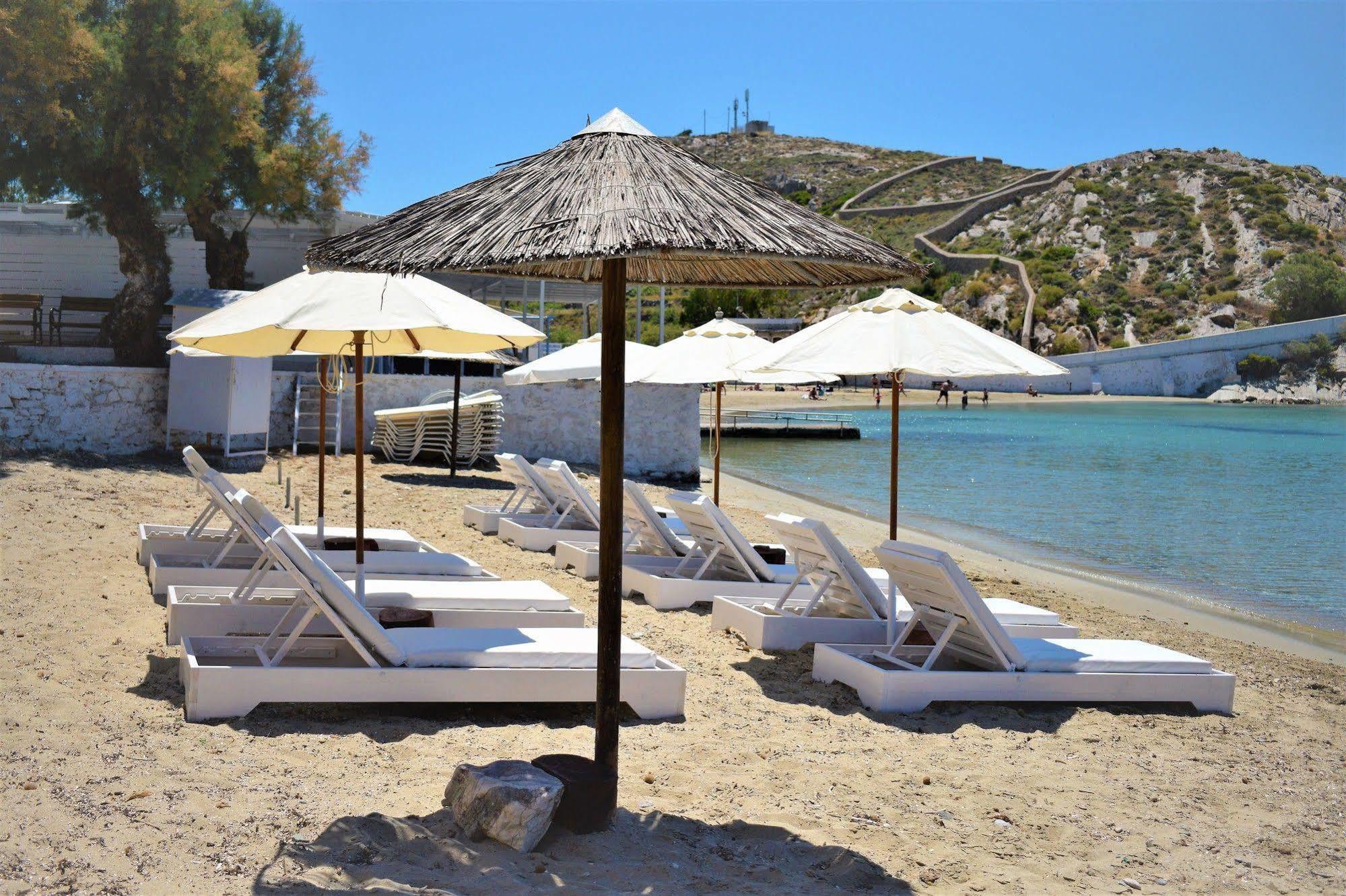 Vari Beach Hotel Vari (Syros)