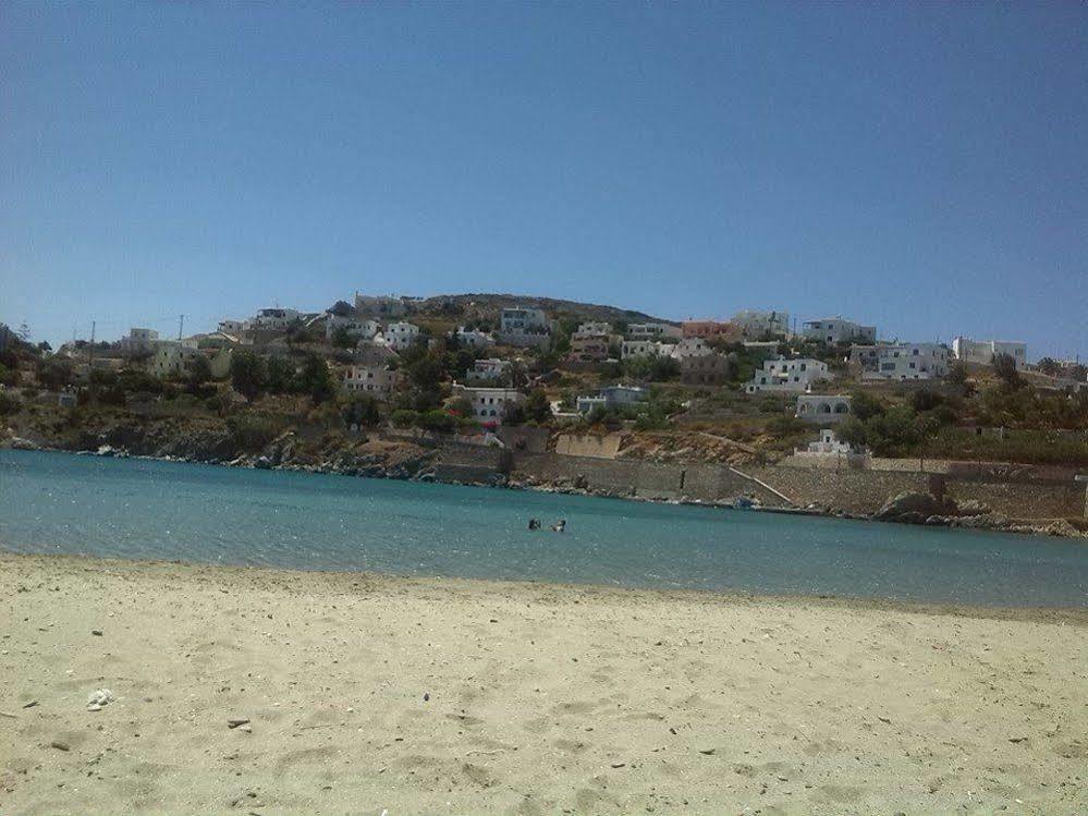 Vari Beach Hotel