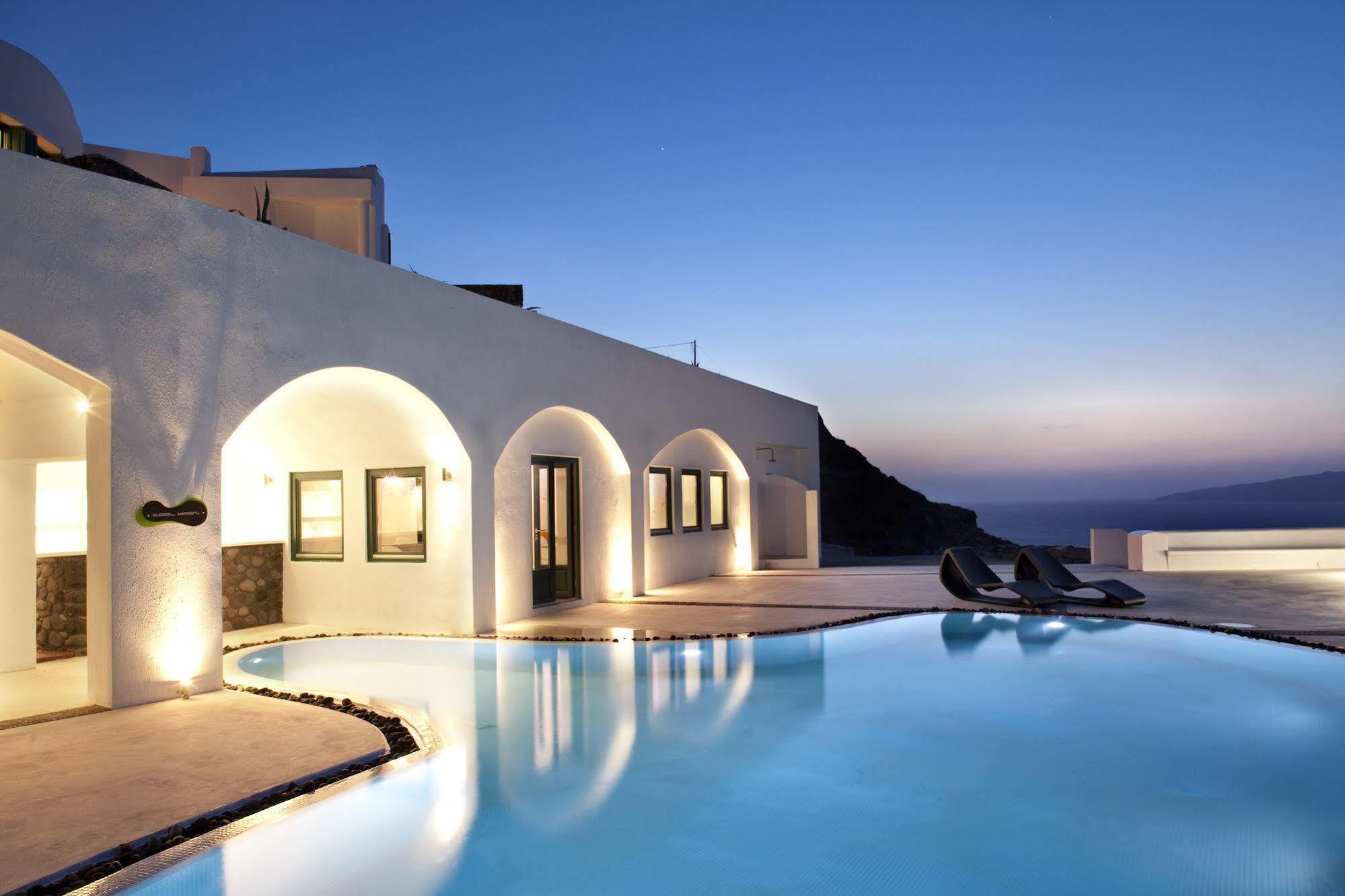Avant Garde Akrotiri (Santorini)