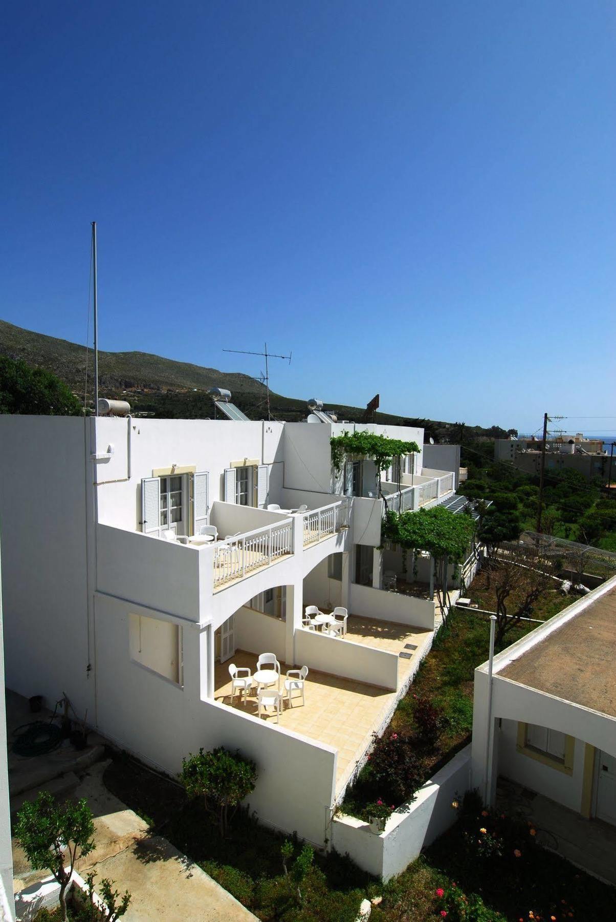 Irene Leros Aparthotel