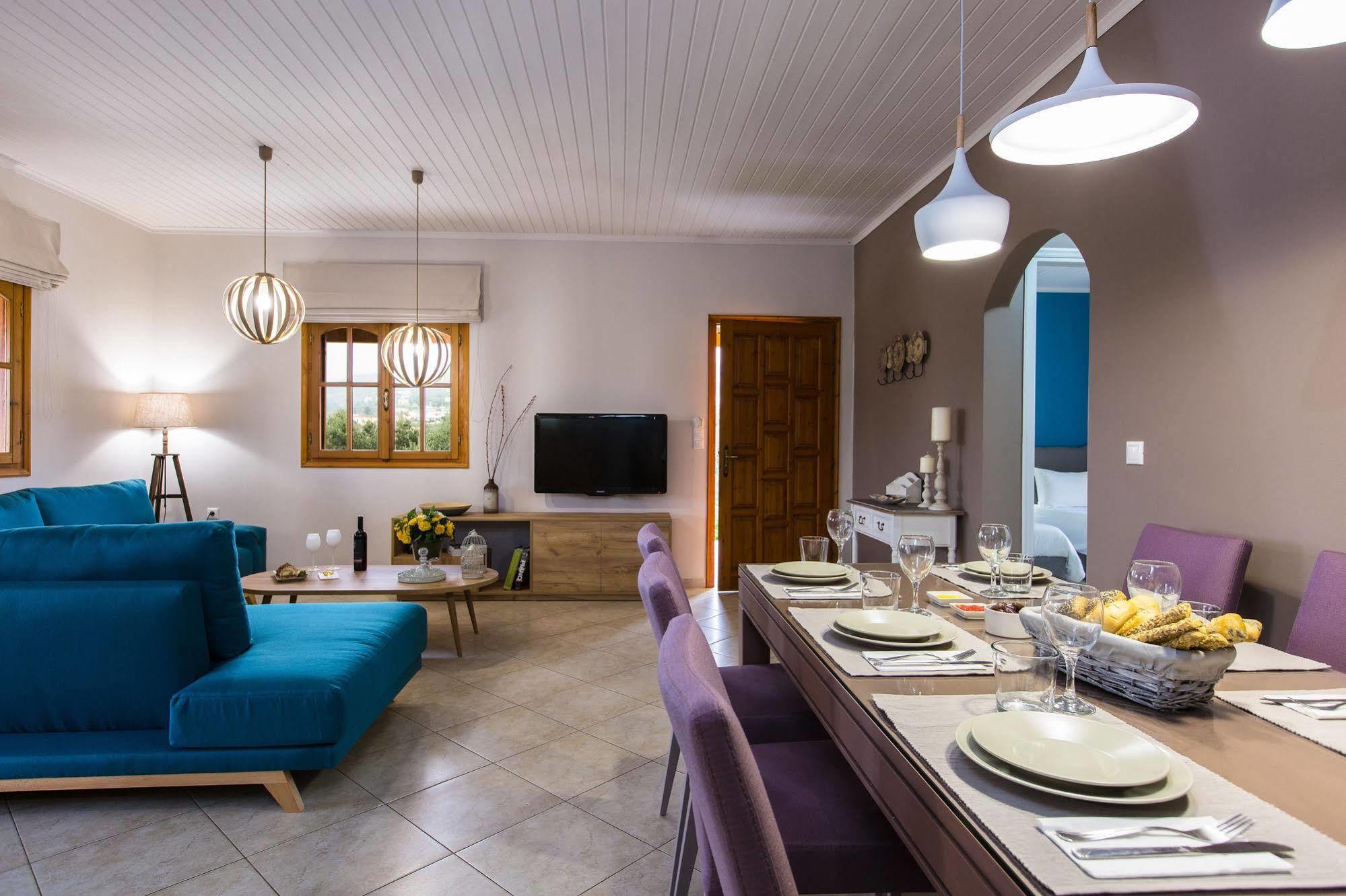 Villa Lefkothea With Large Private Pool