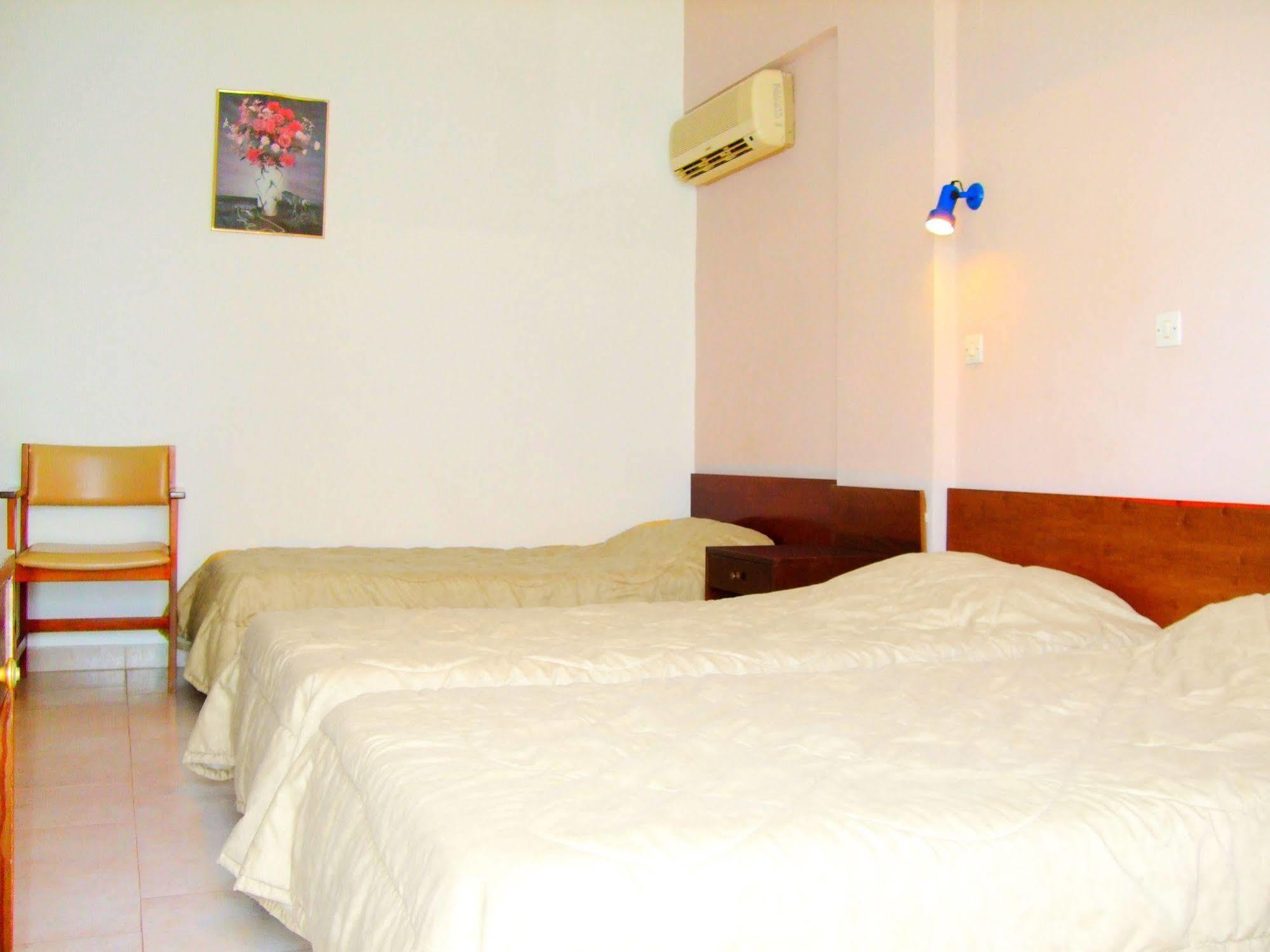 Aparthotel Antonios 3*