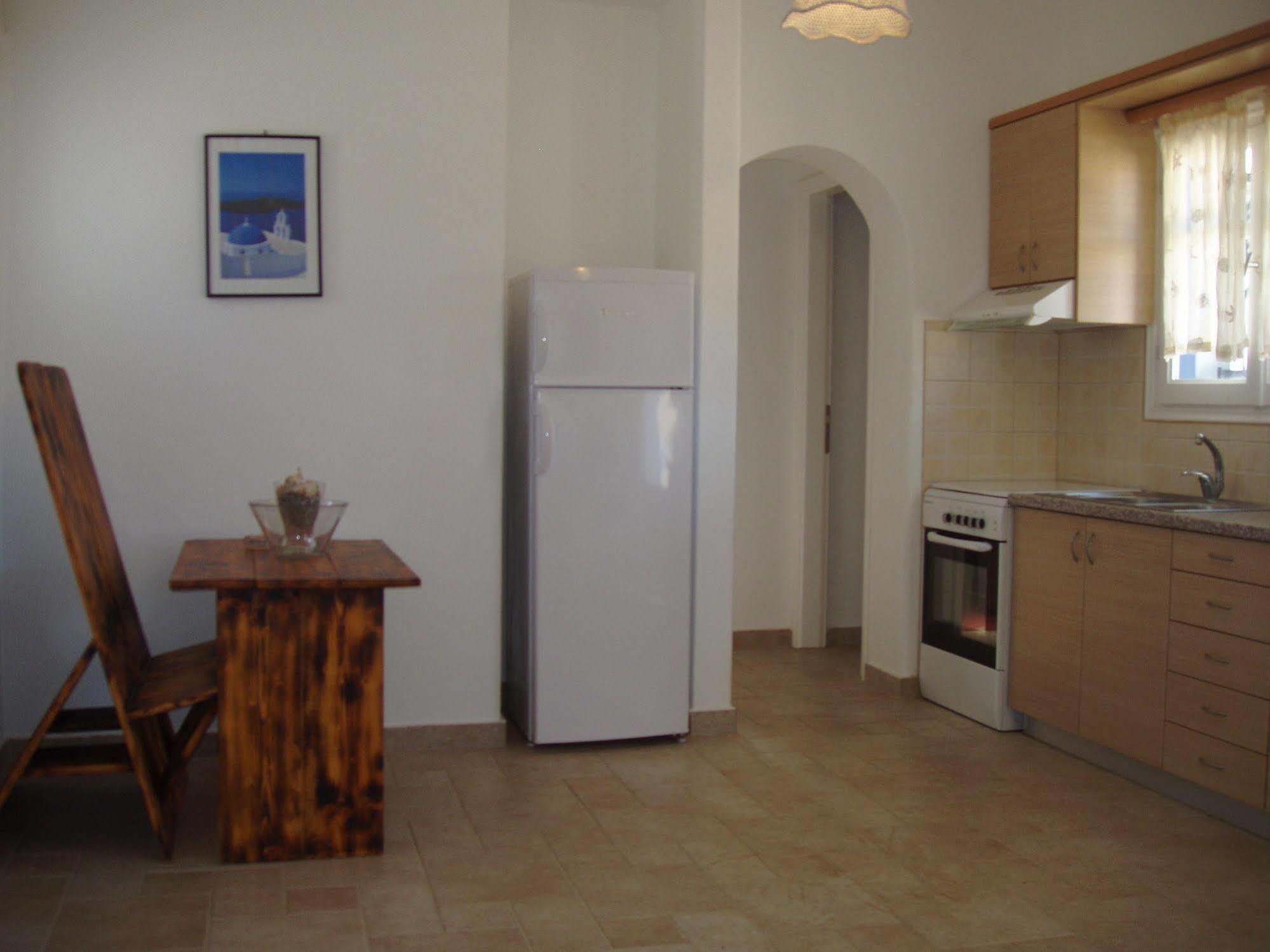 Helena's Aparthotel