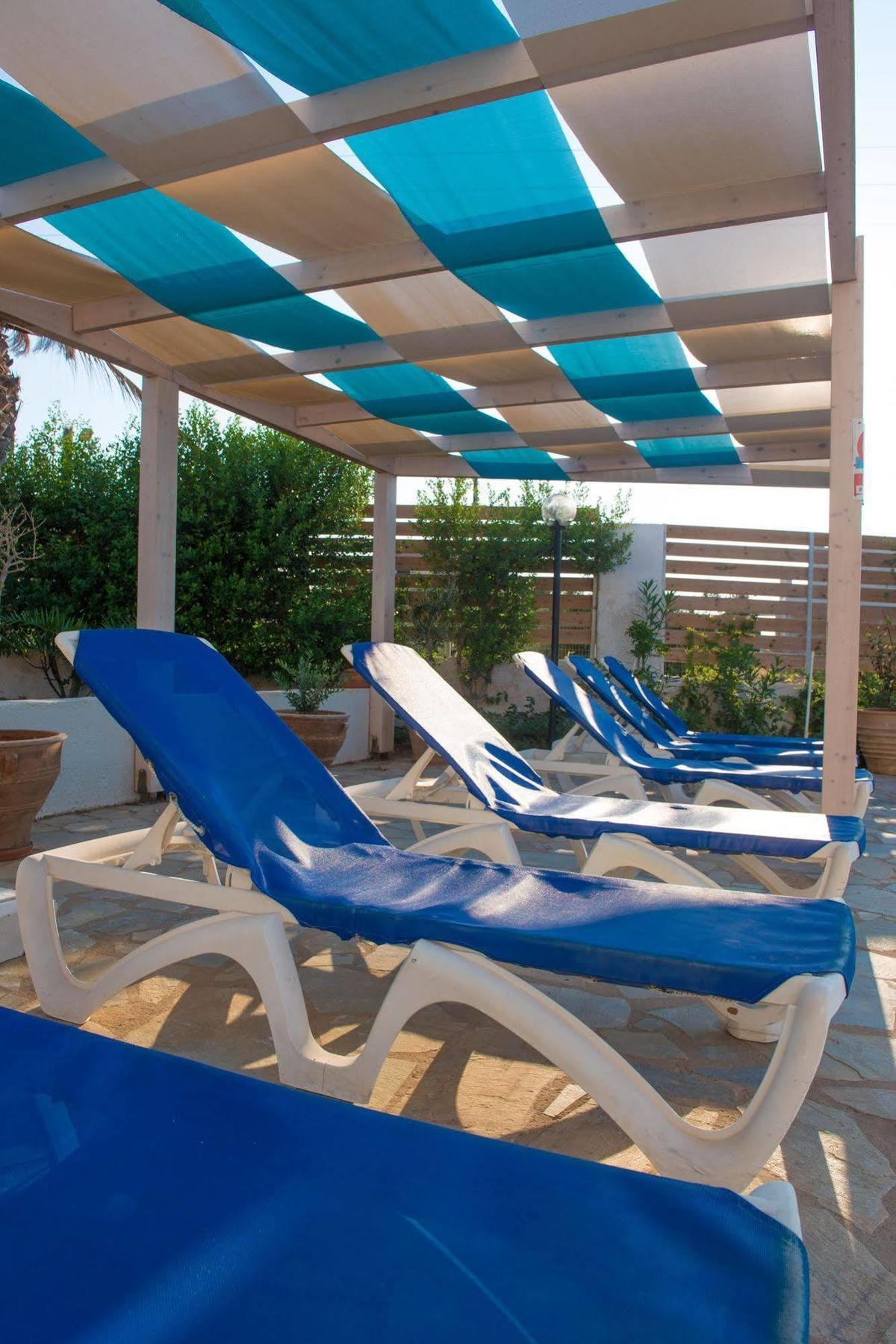 Oasis - Adults Only Hotel