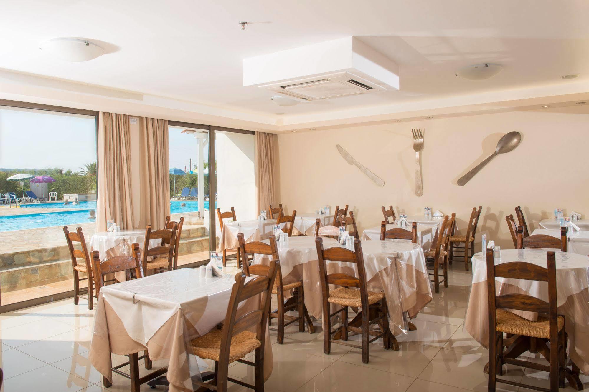 Hotel Oasis - Adults Only Anissaras