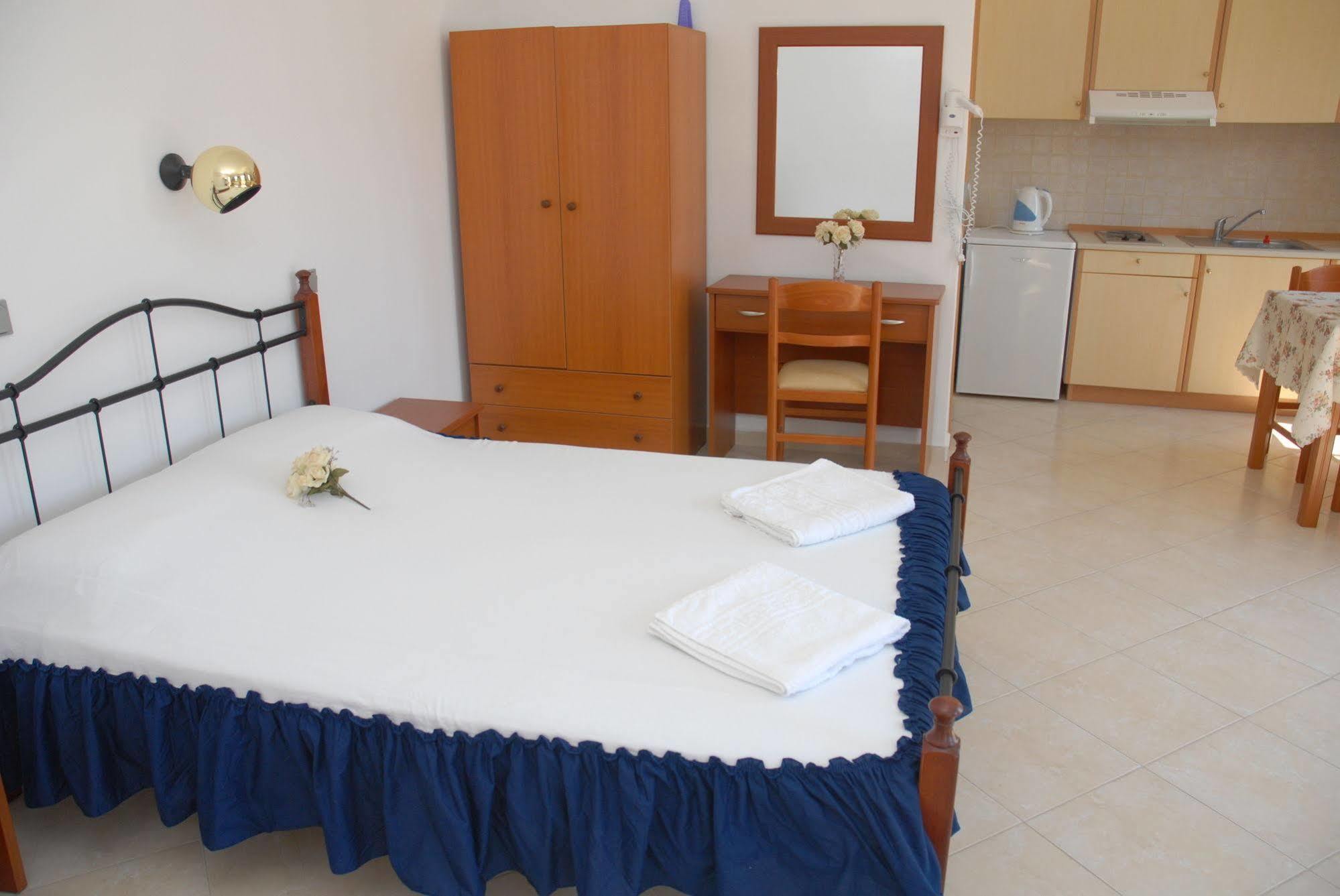 Tilos Fantasy Aparthotel
