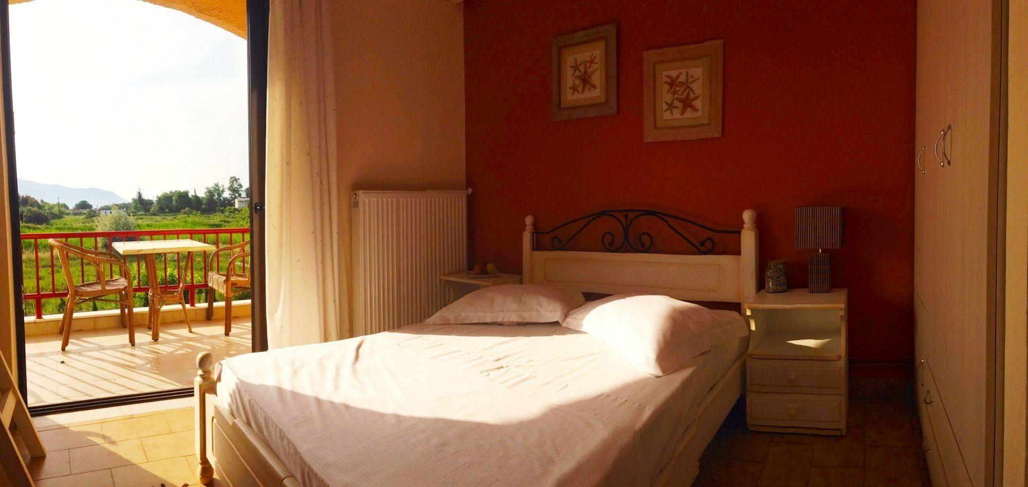 Aenaon Guest house