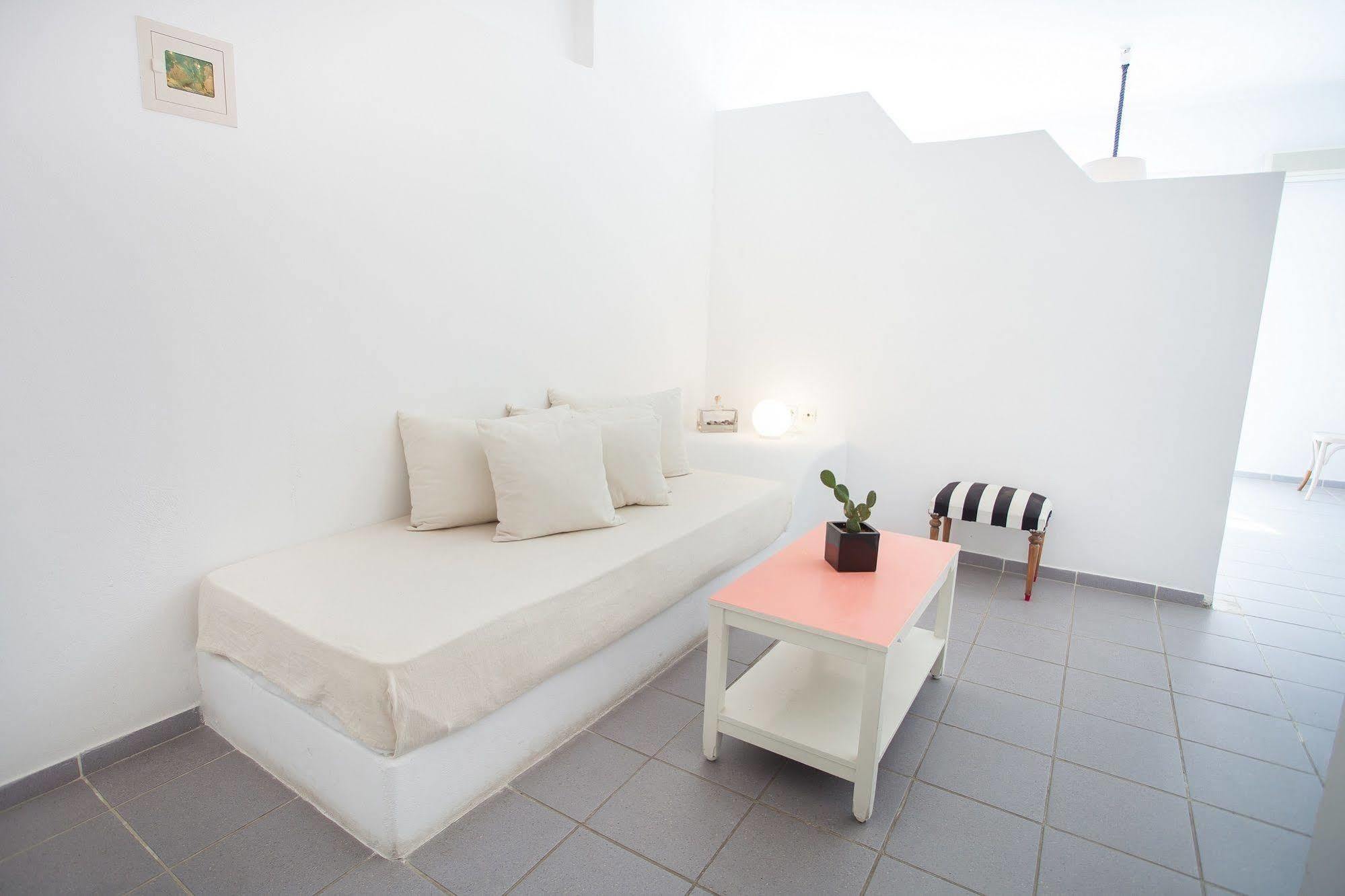 Apartment Elmarel Kamari (Santorini)