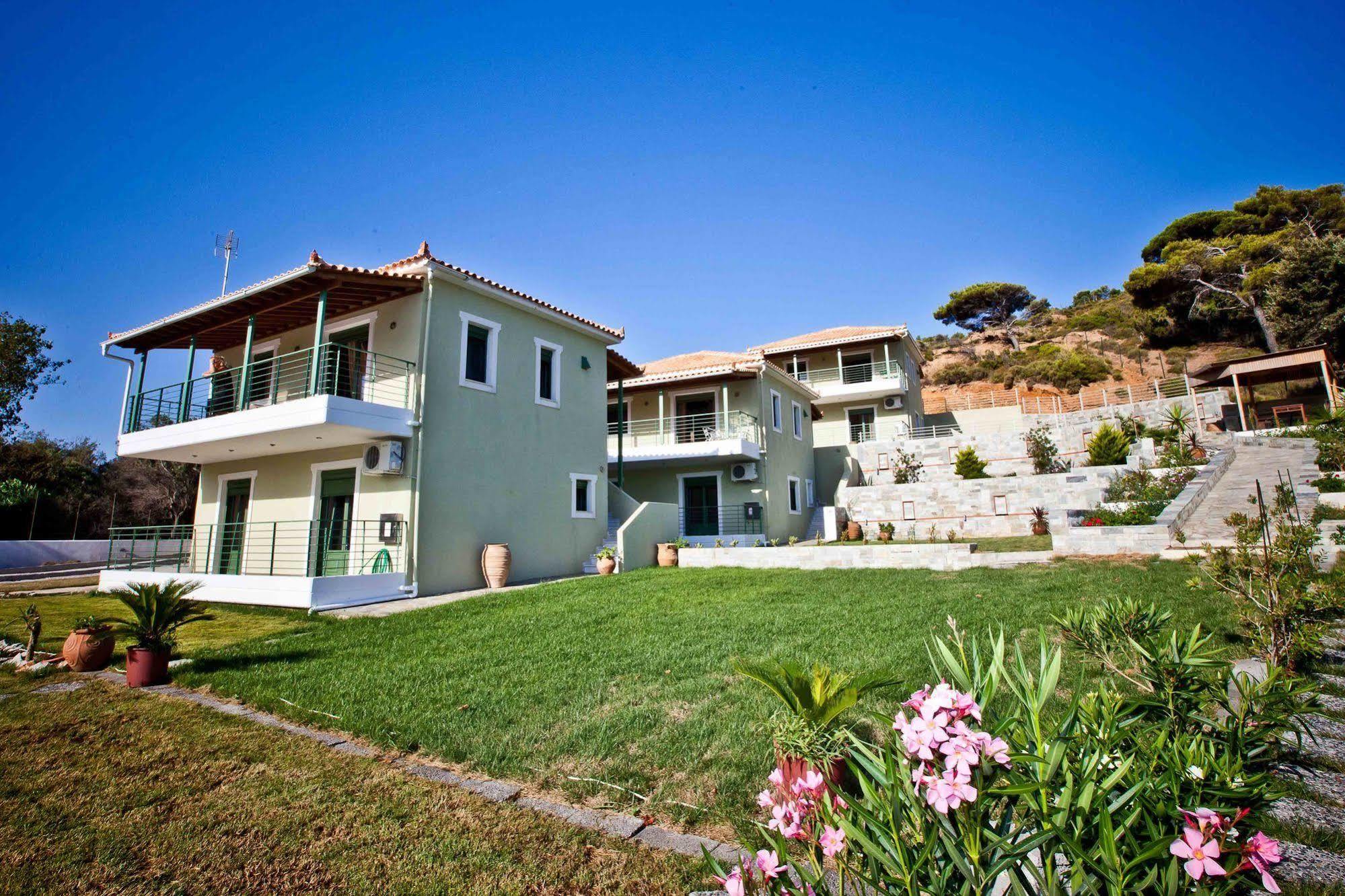 Aselinos Holiday home Koukounaries