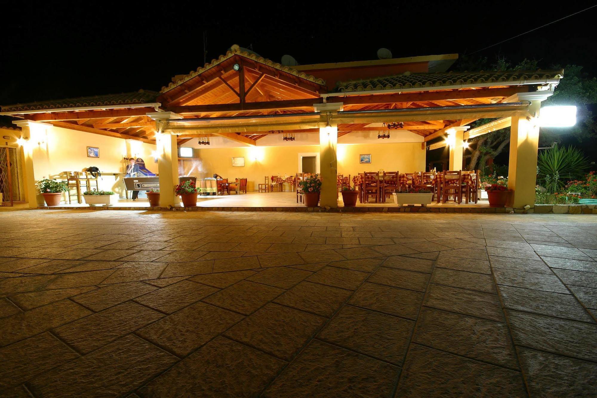 Apartment Tzevenos Agios Georgios (Corfu)