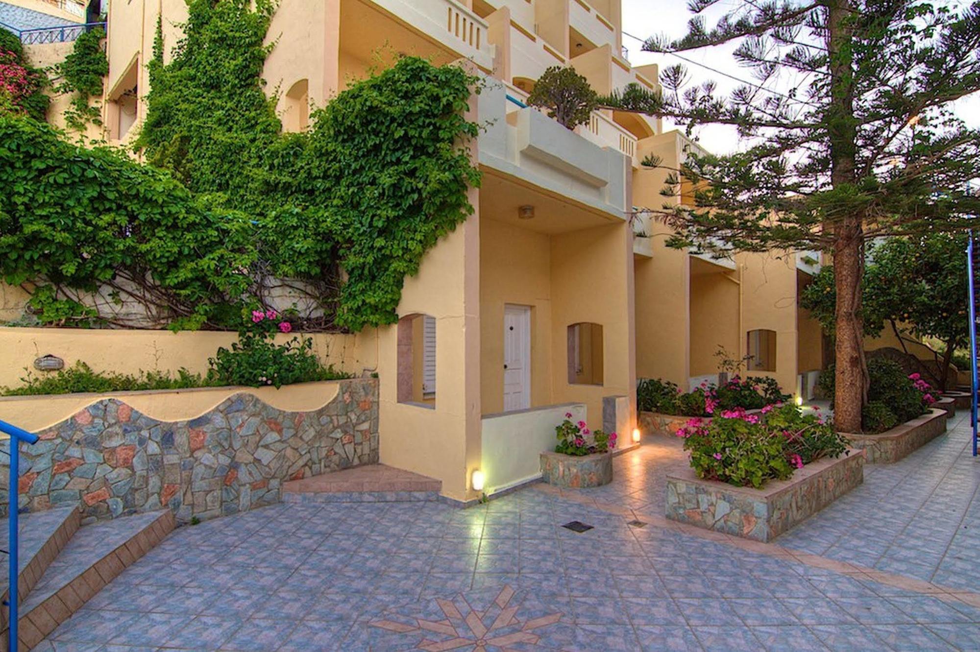 Hotel Athina Bali (Crete)