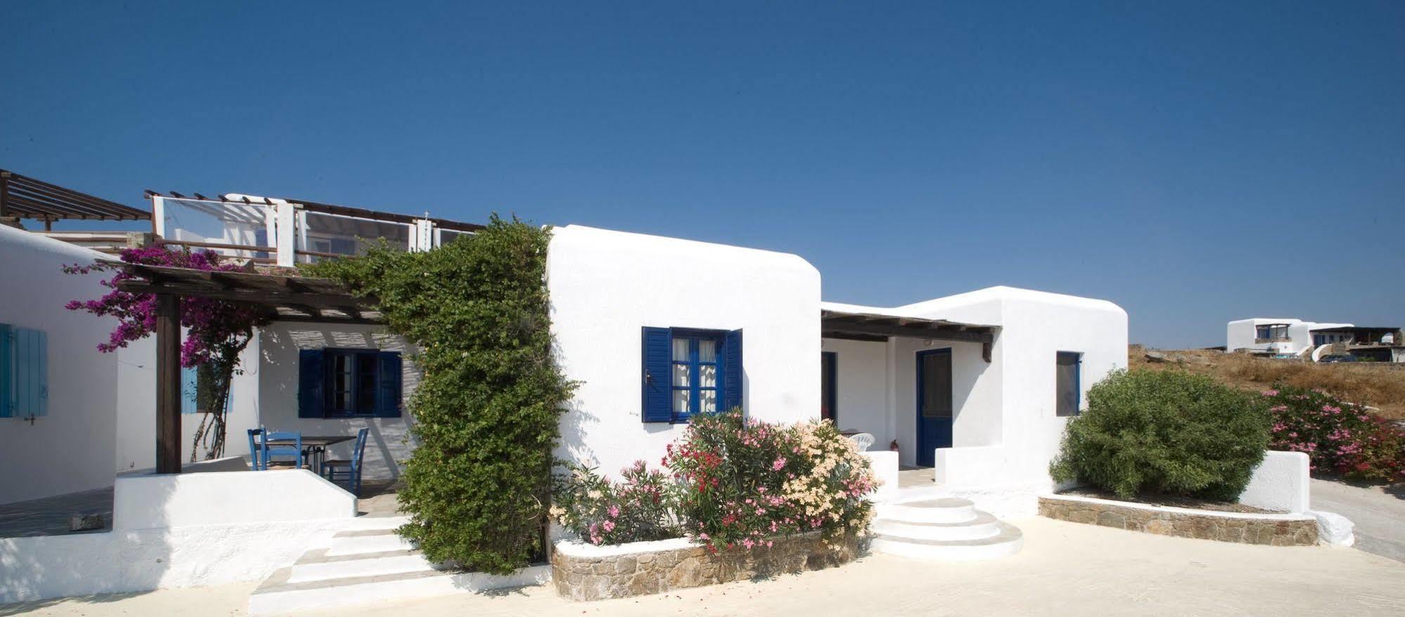 Daktilidis Village Aparthotel