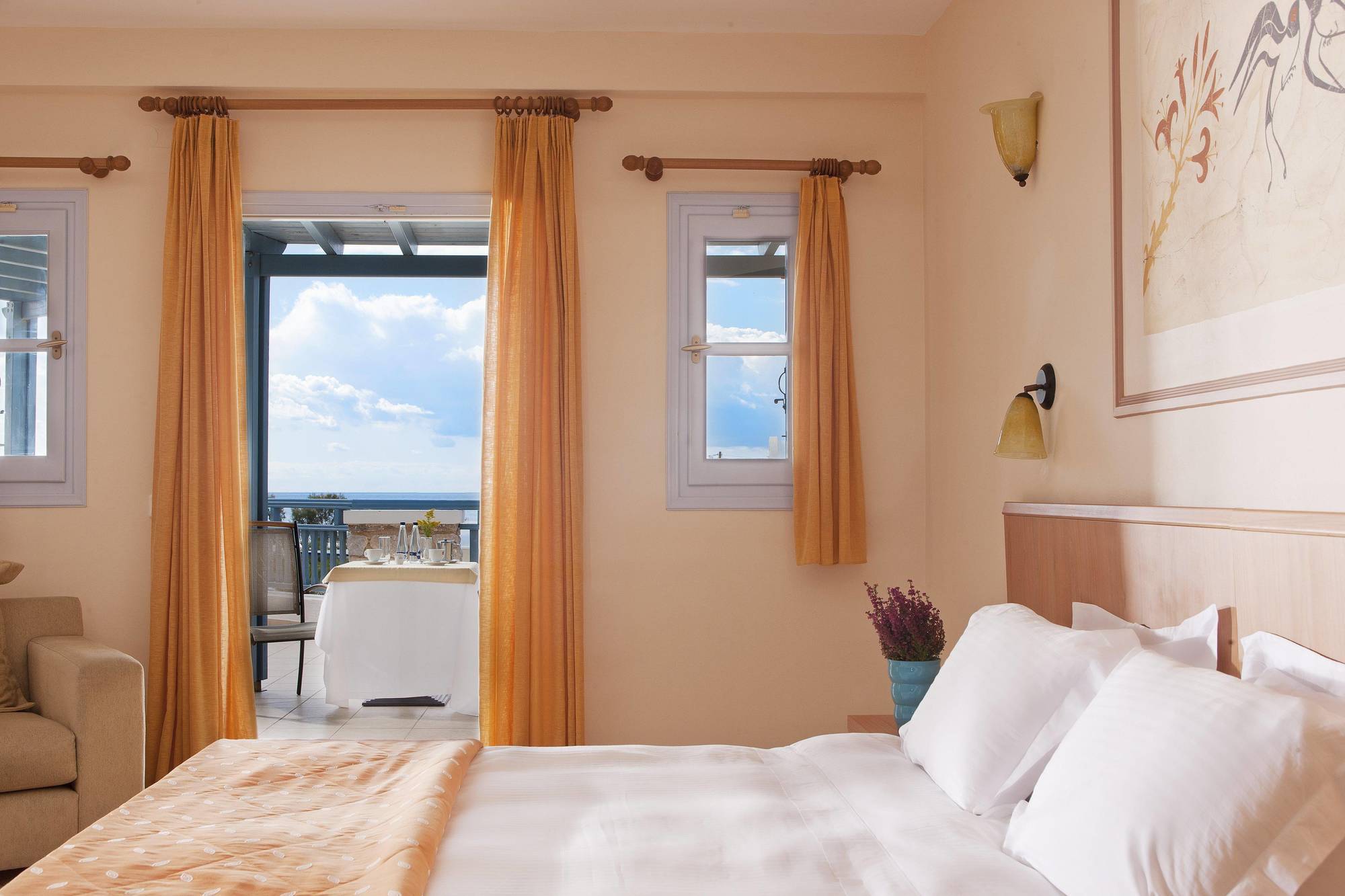 Santo Miramare Hotel Perissa (Santorini)