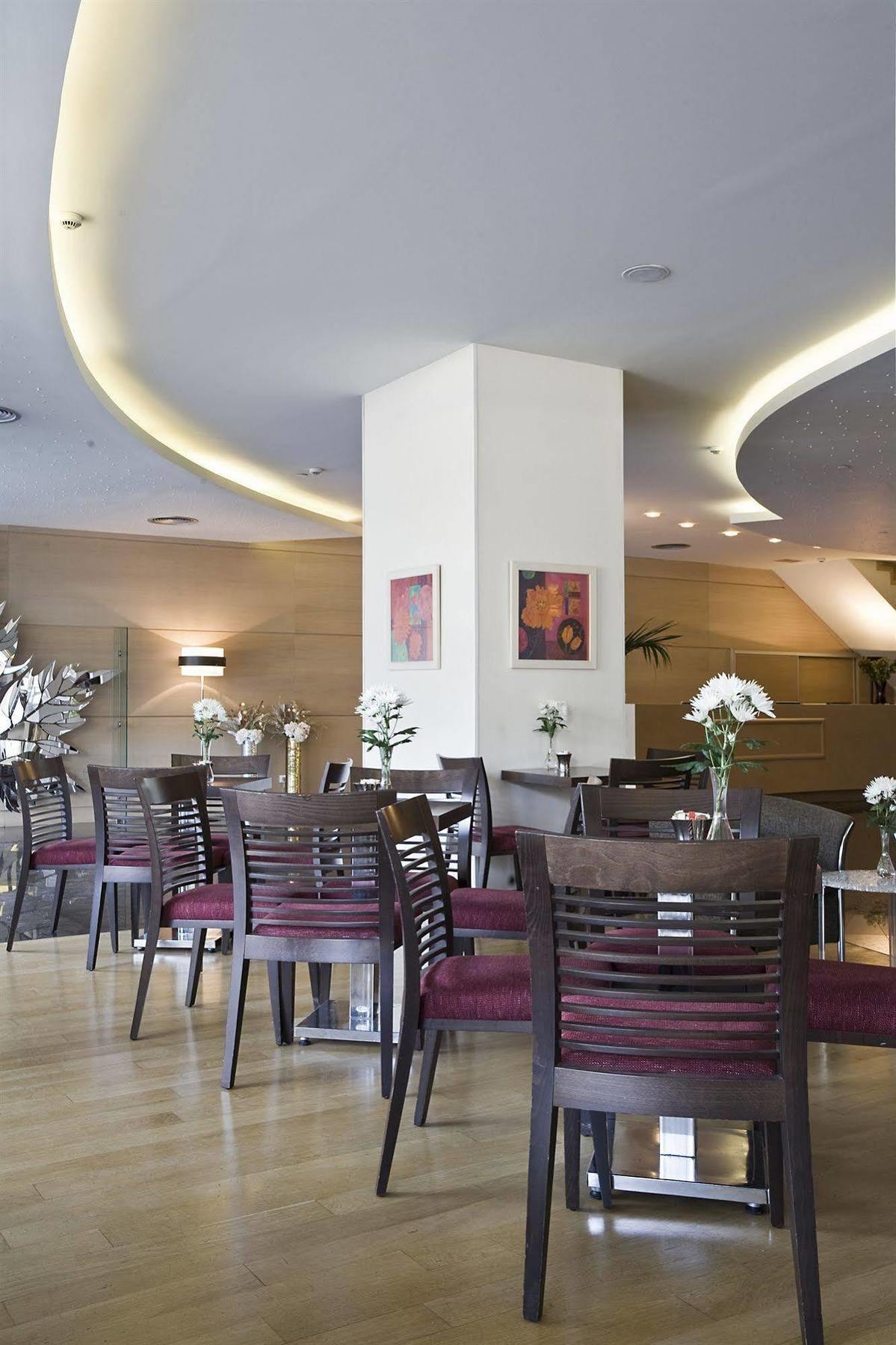 Amalia Hotel
