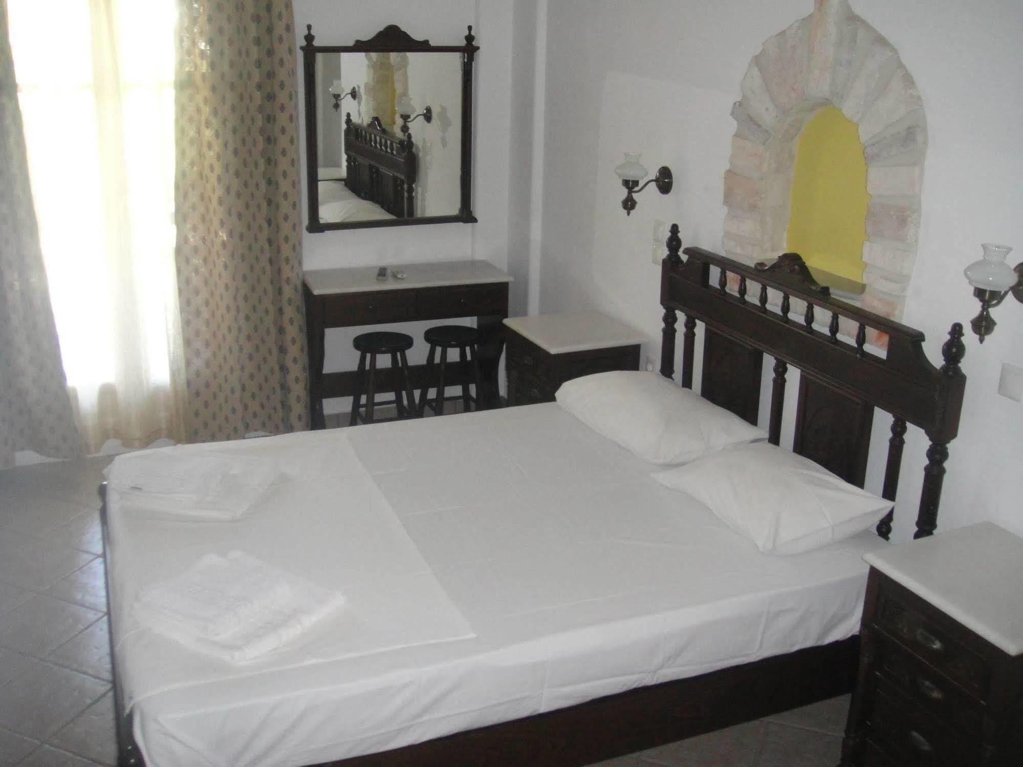 Maistrali 3* Parikia (Paros)
