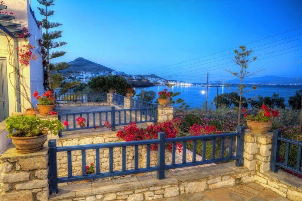 Ragoussis House * Logaras