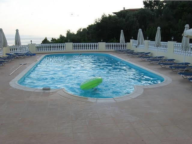 Aparthotel View 2*