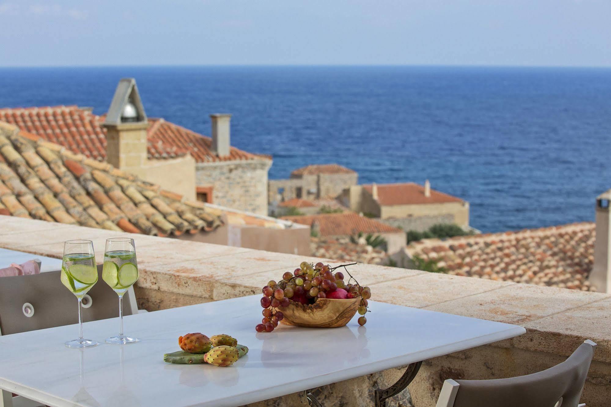 Hotel Moni Emvasis Luxury