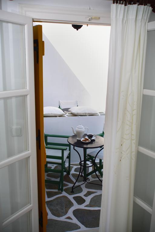 Ostria 3* Naousa (Paros)