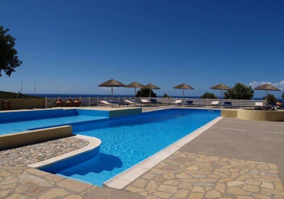 Hotel Mandilada Village Marathokampos