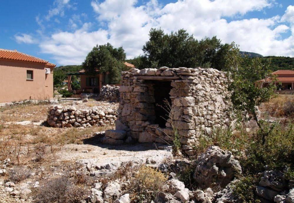 Mandilada Village Marathokampos
