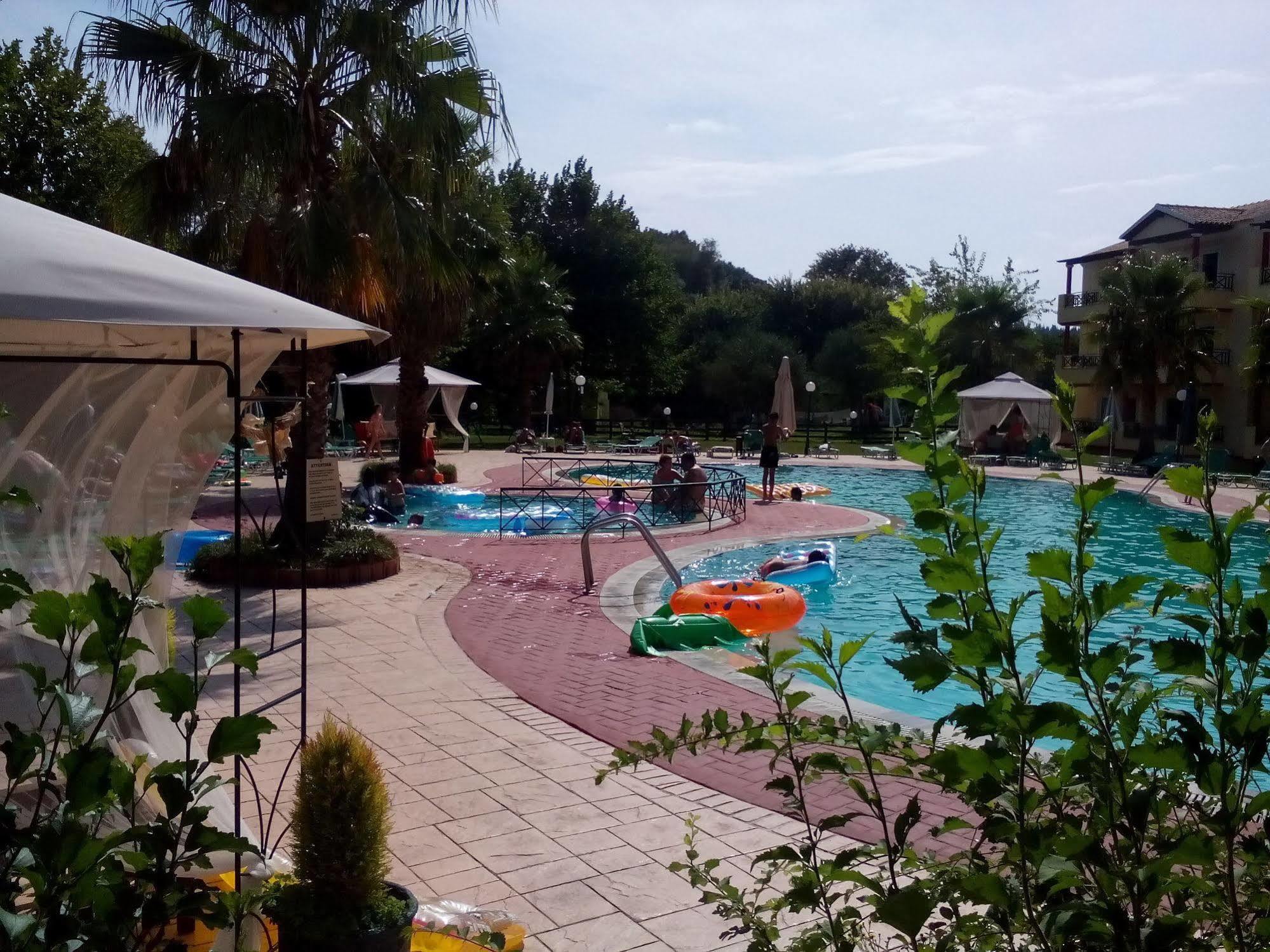 Damia Hotel