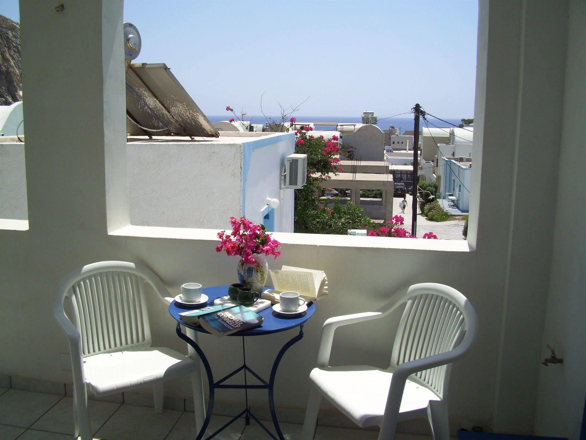 Ancient Thera Aparthotel 2*