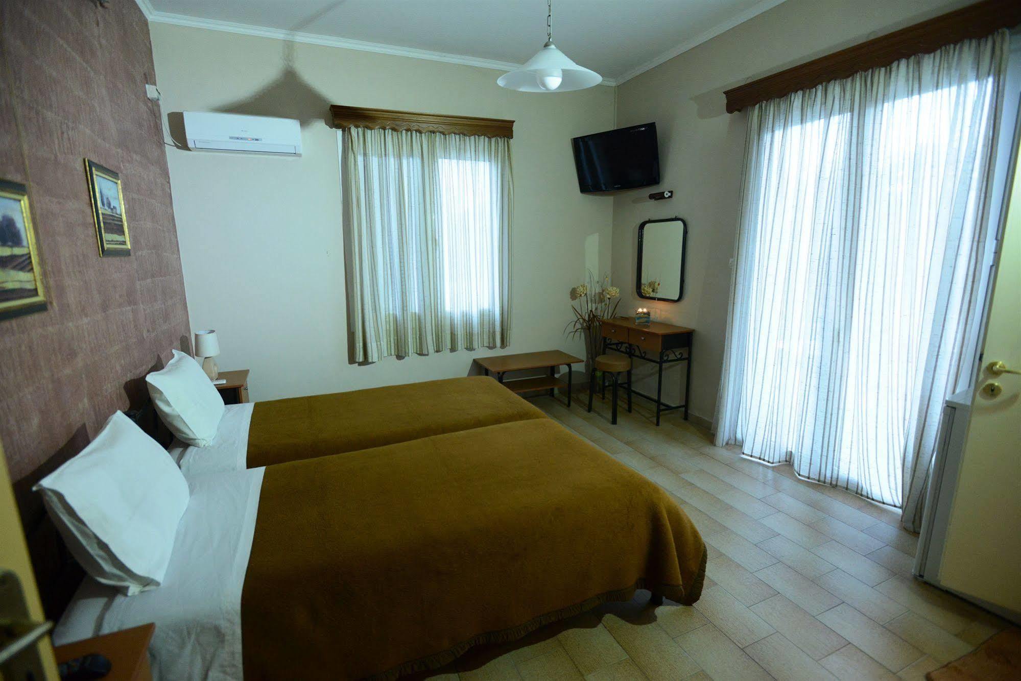 Hotel Argo Perama (Corfu)