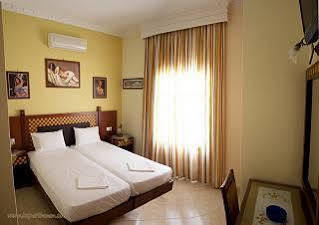 Parthenon Hotel