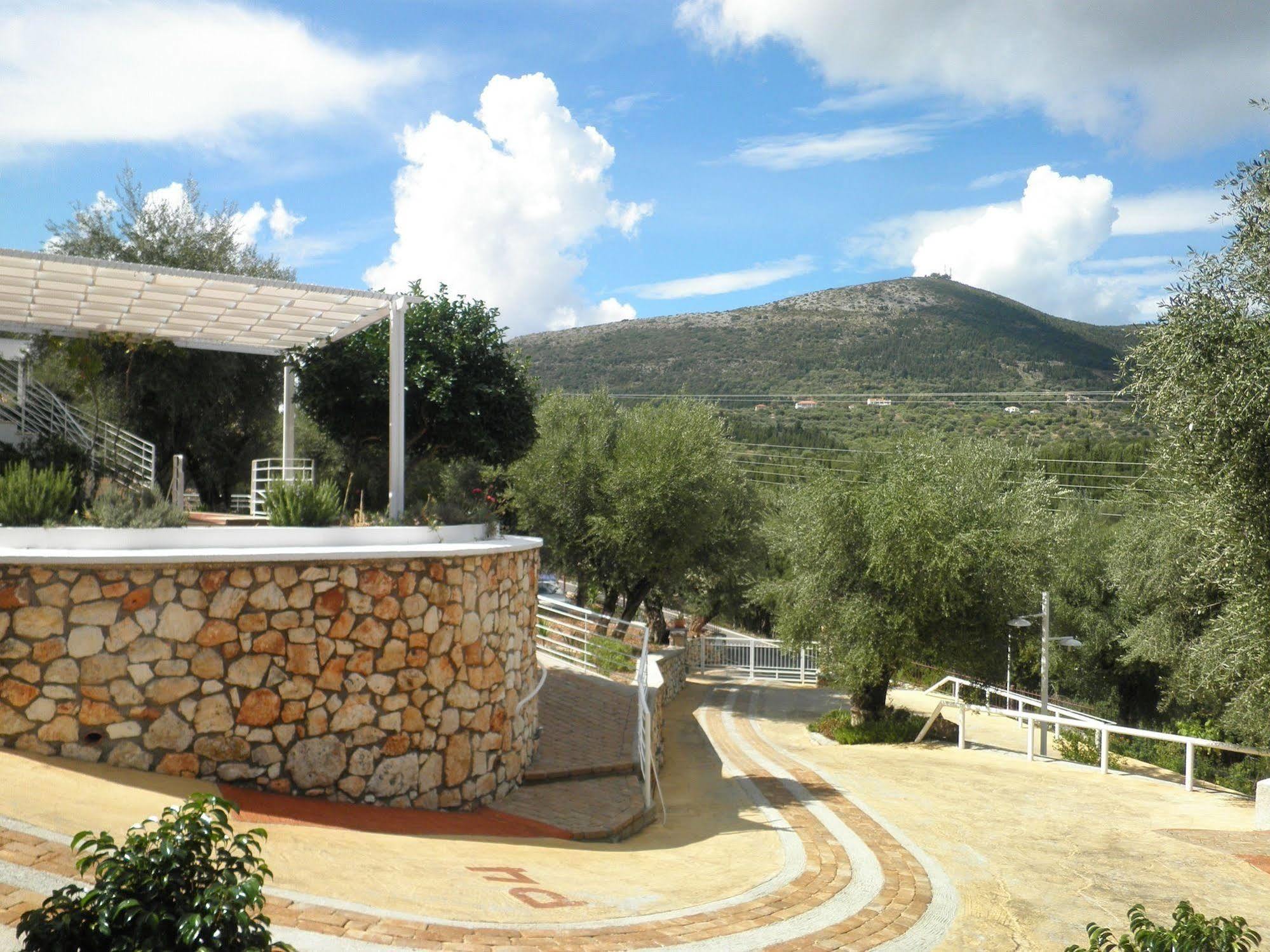 Tesoro Of Ithaca * Stavros (Ithaka)