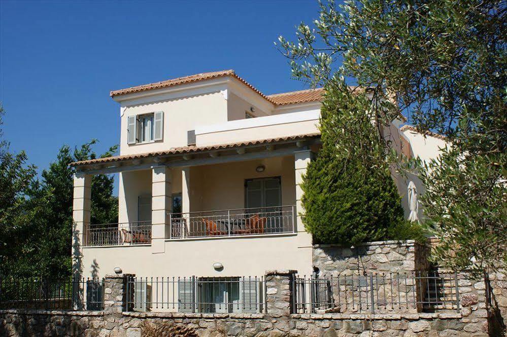 Aparthotel Harmony Selianitika