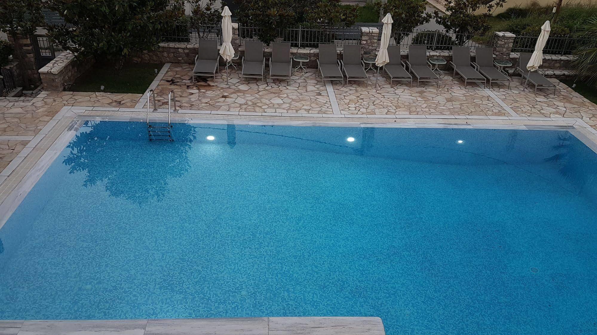 Harmony Aparthotel 4*