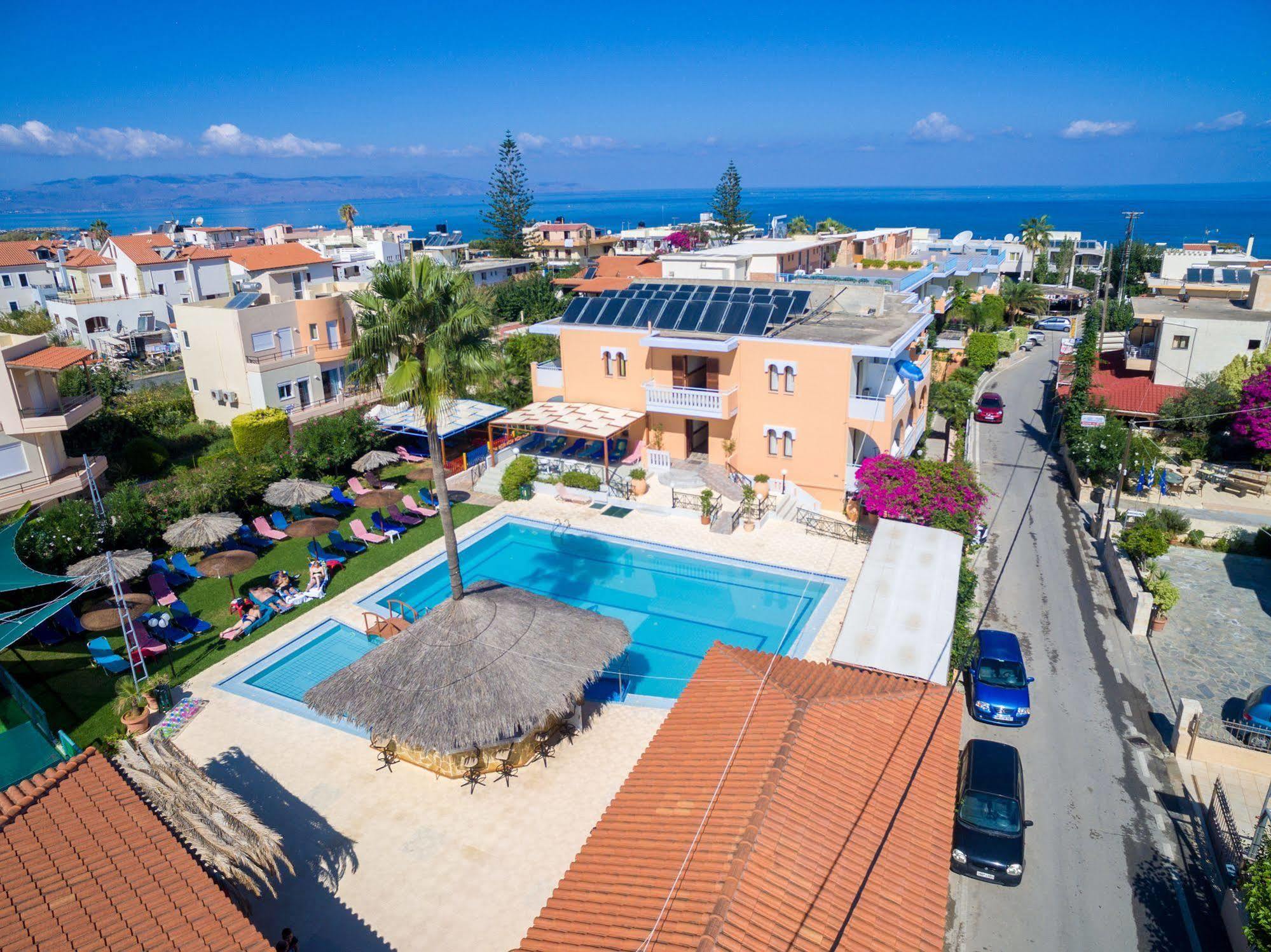 Raisakis Apartment Agia Marina (Crete)