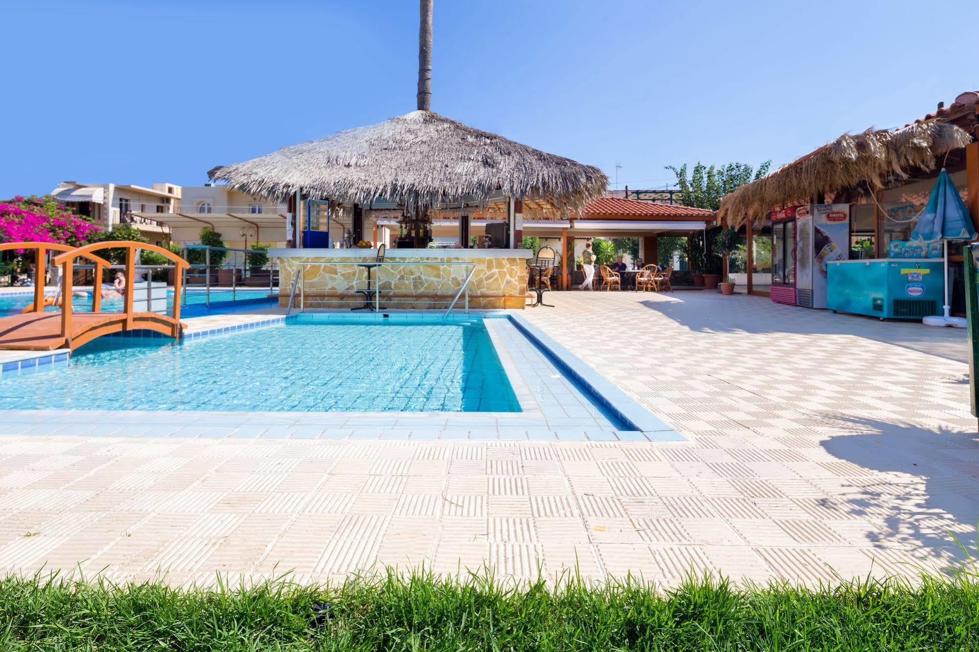 Apartment Raisakis Agia Marina (Crete)