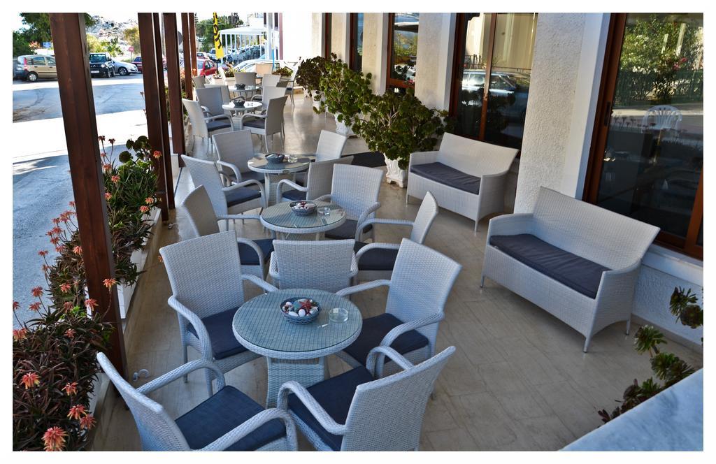 Oceanis Karpathos Town (Pigadia)