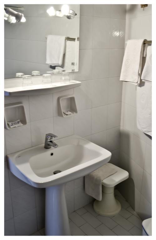 Oceanis Hotel 3*