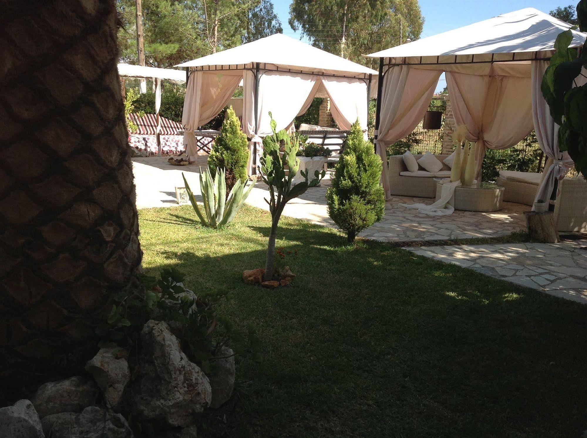 Olga Lounge