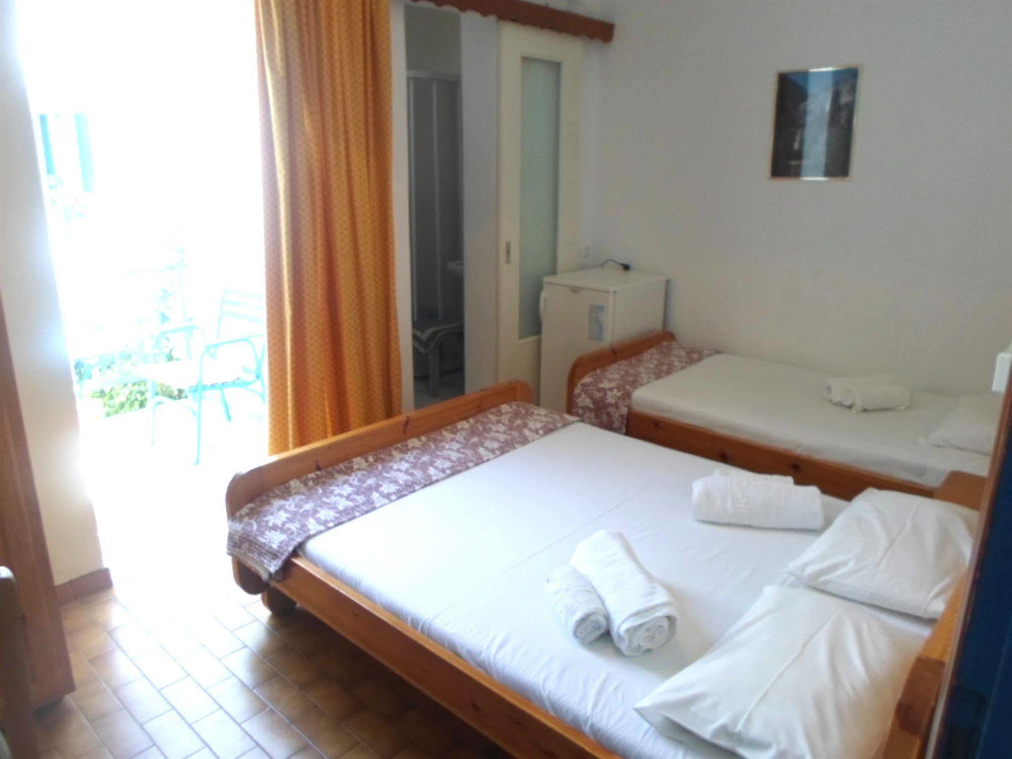 Grivas 2* Parikia (Paros)