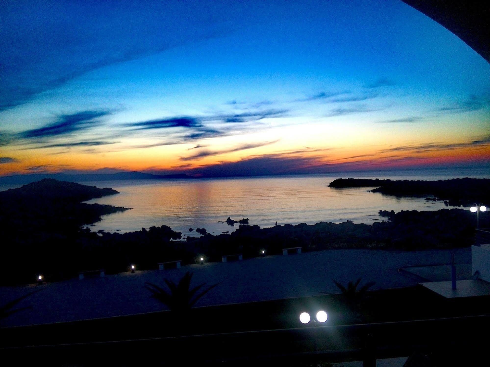 Aparthotel Nanakis