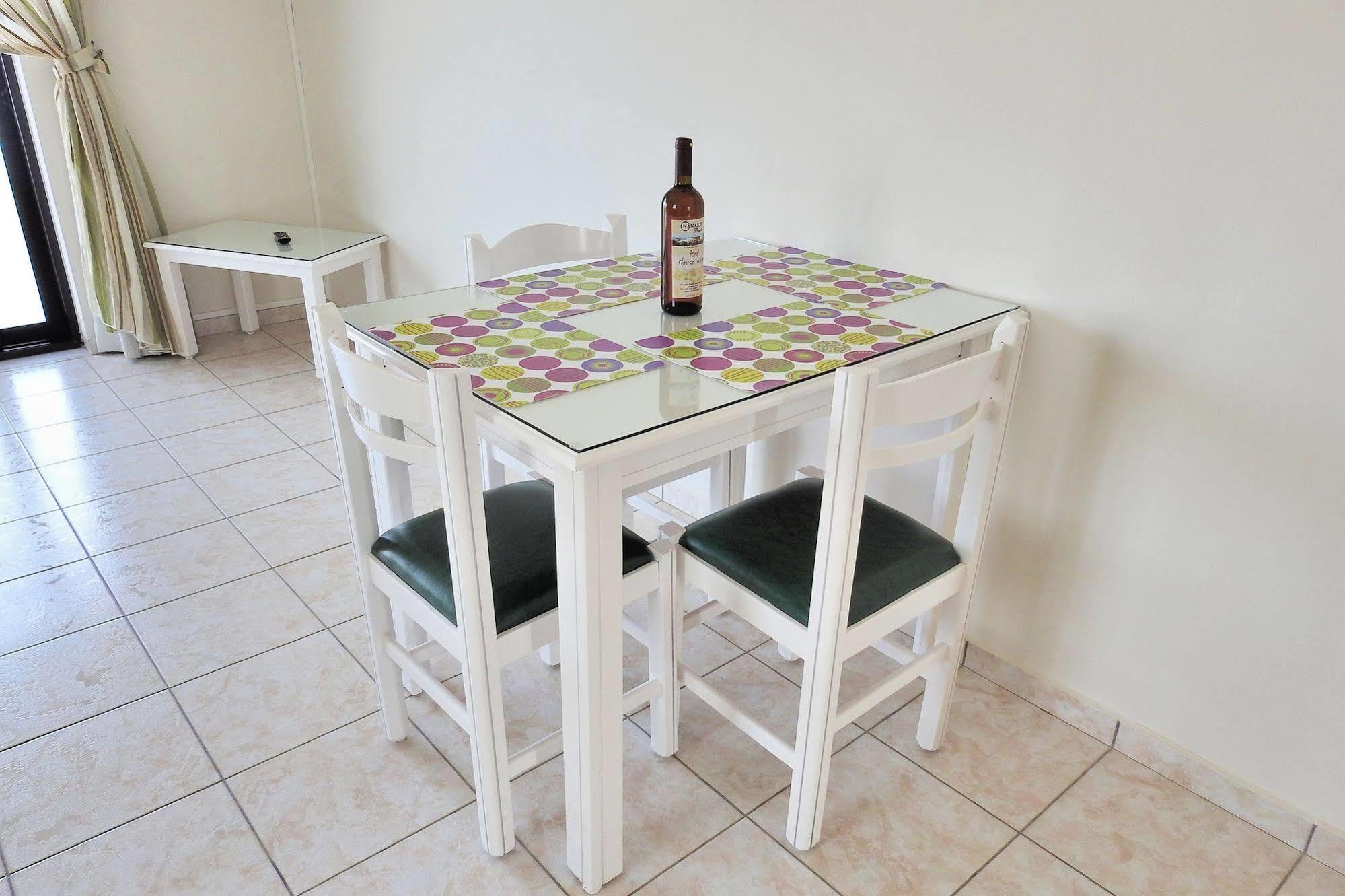 Aparthotel Nanakis 3*