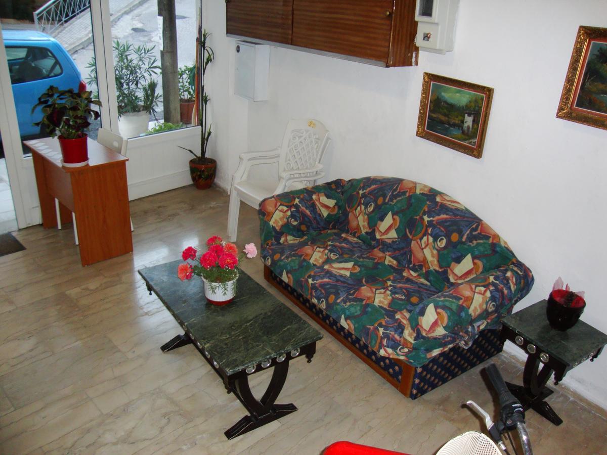 Venezuela Apartment *