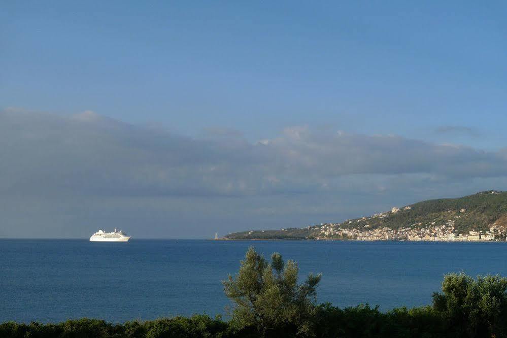 Niriides Hotel Selinitsa