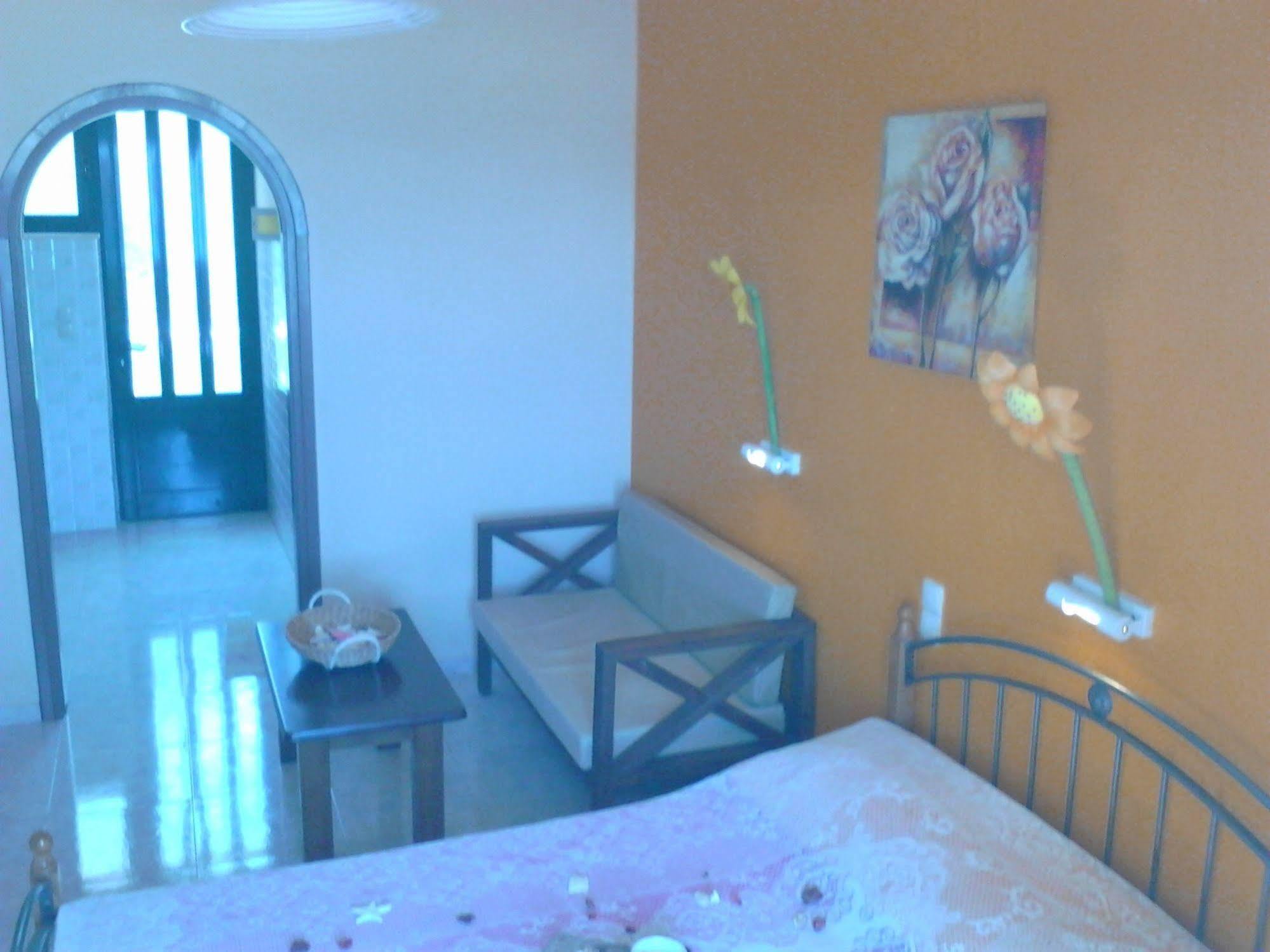 Ocean Breeze Apartment