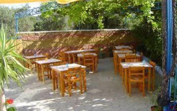 Kourkoumelata
