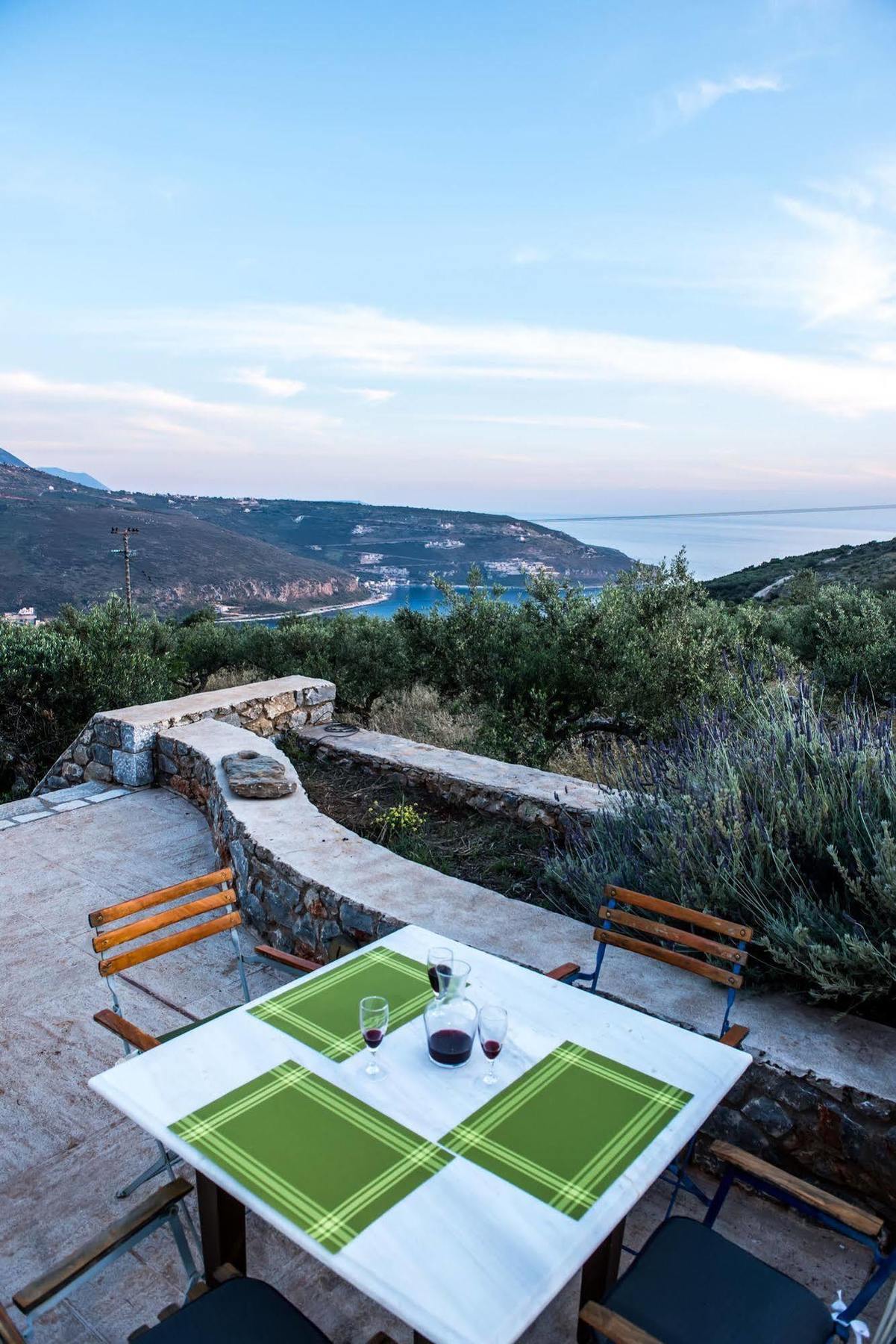 Hotel Xemoni 4*