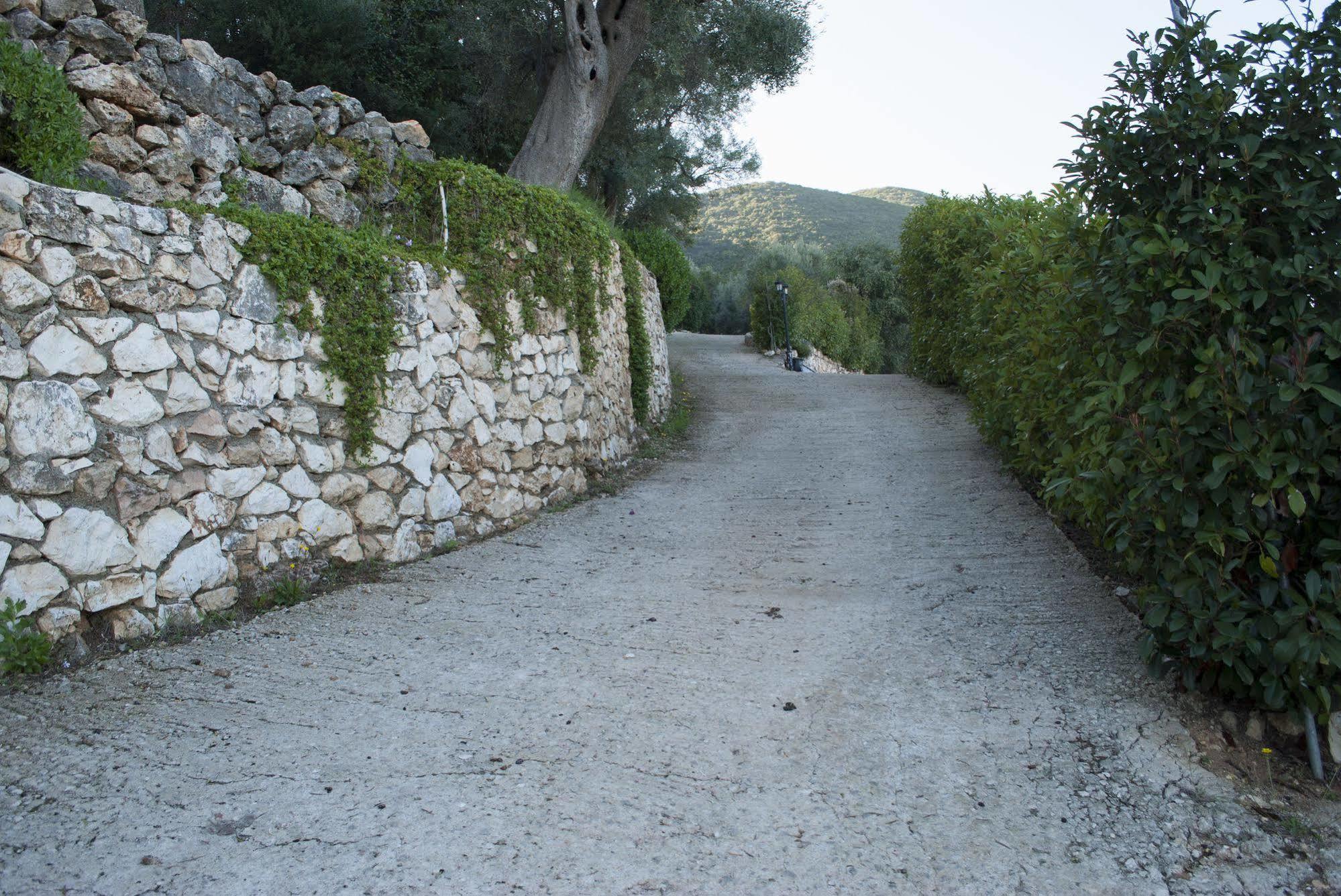 Arethousa Villas *