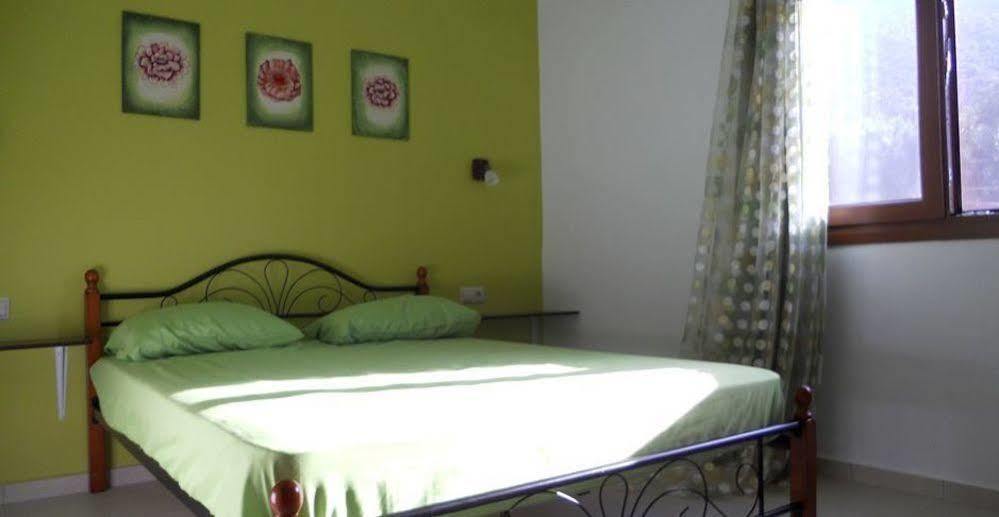 Uphoria Villas Villa Vlychada