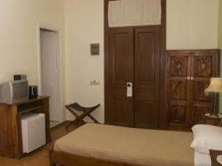 Hermes Hotel